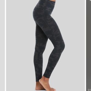 Spanx Eco care seems less leggings worn once